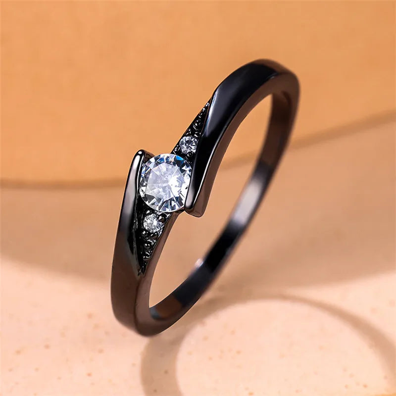 Vintage Yellow Gold Zircon Engagement Ring – Women’s Jewelry